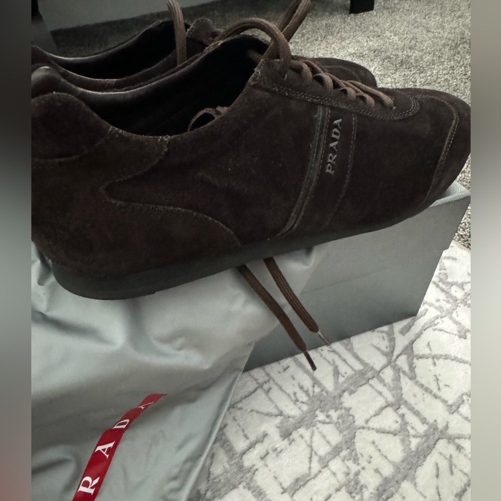 Men’s Prada sneakers - Picture 2 of 7